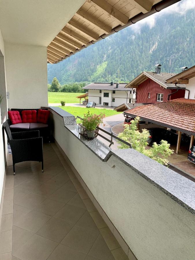 Apart Haus Bella Майерхофен Екстериор снимка